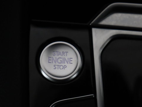 Volkswagen Arteon Shooting Brake 1.4 TSI eHybrid R-Line Busin | SOH 90,4% | Leder/alcantara | Panoramadak | Adaptive cruise | Trekhaak | Head-up | Dodehoek detectie | 360 camera | Park assist | Carplay