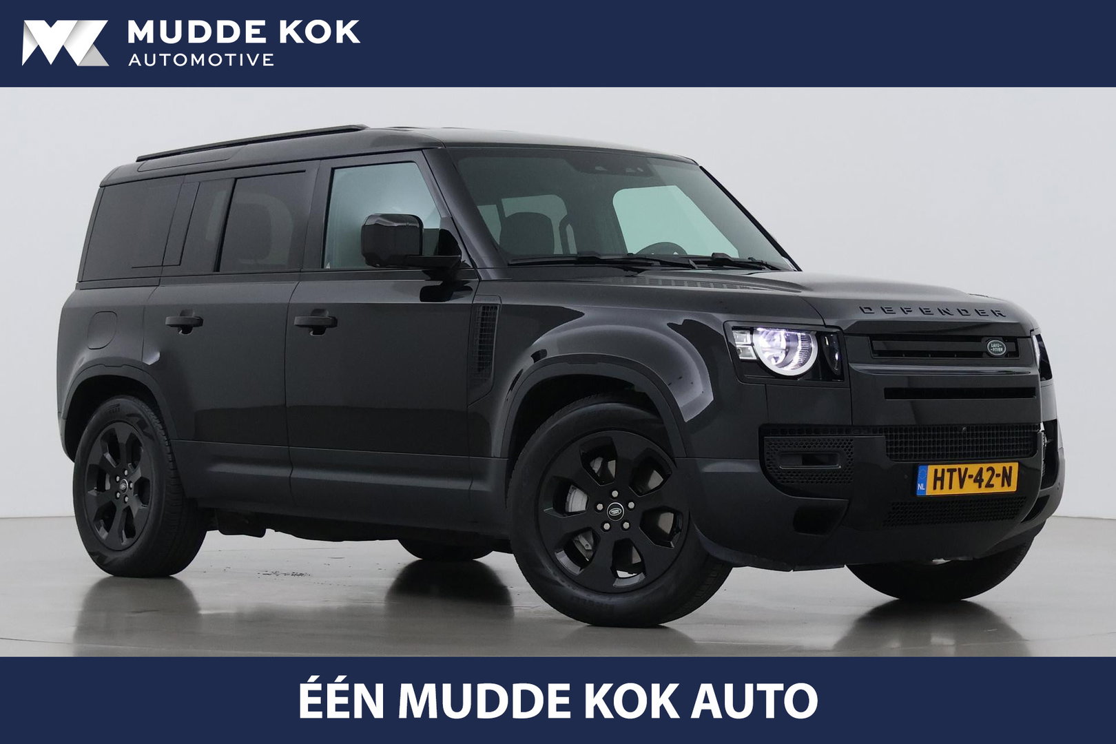 Land Rover Defender P300e S | Luchtvering | 360° Camera | Trekhaak | BLIS | Keyless | ACC | 20 Inch