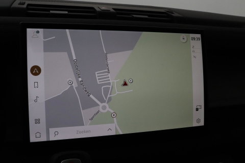 Land Rover Defender P300e S | Luchtvering | 360° Camera | Trekhaak | BLIS | Keyless | ACC | 20 Inch