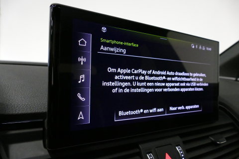 Audi Q5 Sportback 55 TFSI e S edition Competition / S Line / Maxton Design Bodykit V.2 / Panoramadak / Luchtvering / Matrix LED koplampen / Apple Carplay - Android Auto / Ambienteverlichting / Stoelverwarming / Achteruitrijcamera / 21'' LMV