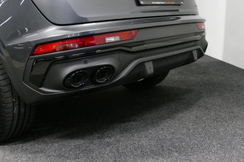 Audi Q5 Sportback 55 TFSI e S edition Competition / S Line / Maxton Design Bodykit V.2 / Panoramadak / Luchtvering / Matrix LED koplampen / Apple Carplay - Android Auto / Ambienteverlichting / Stoelverwarming / Achteruitrijcamera / 21'' LMV