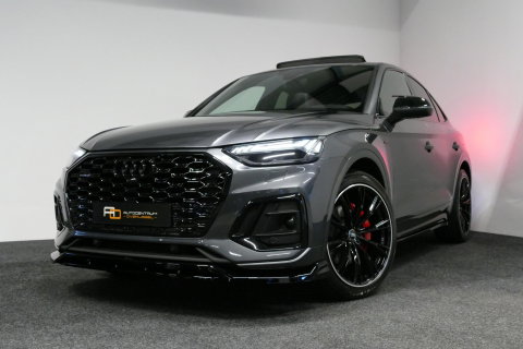 Audi Q5 Sportback 55 TFSI e S edition Competition / S Line / Maxton Design Bodykit V.2 / Panoramadak / Luchtvering / Matrix LED koplampen / Apple Carplay - Android Auto / Ambienteverlichting / Stoelverwarming / Achteruitrijcamera / 21'' LMV