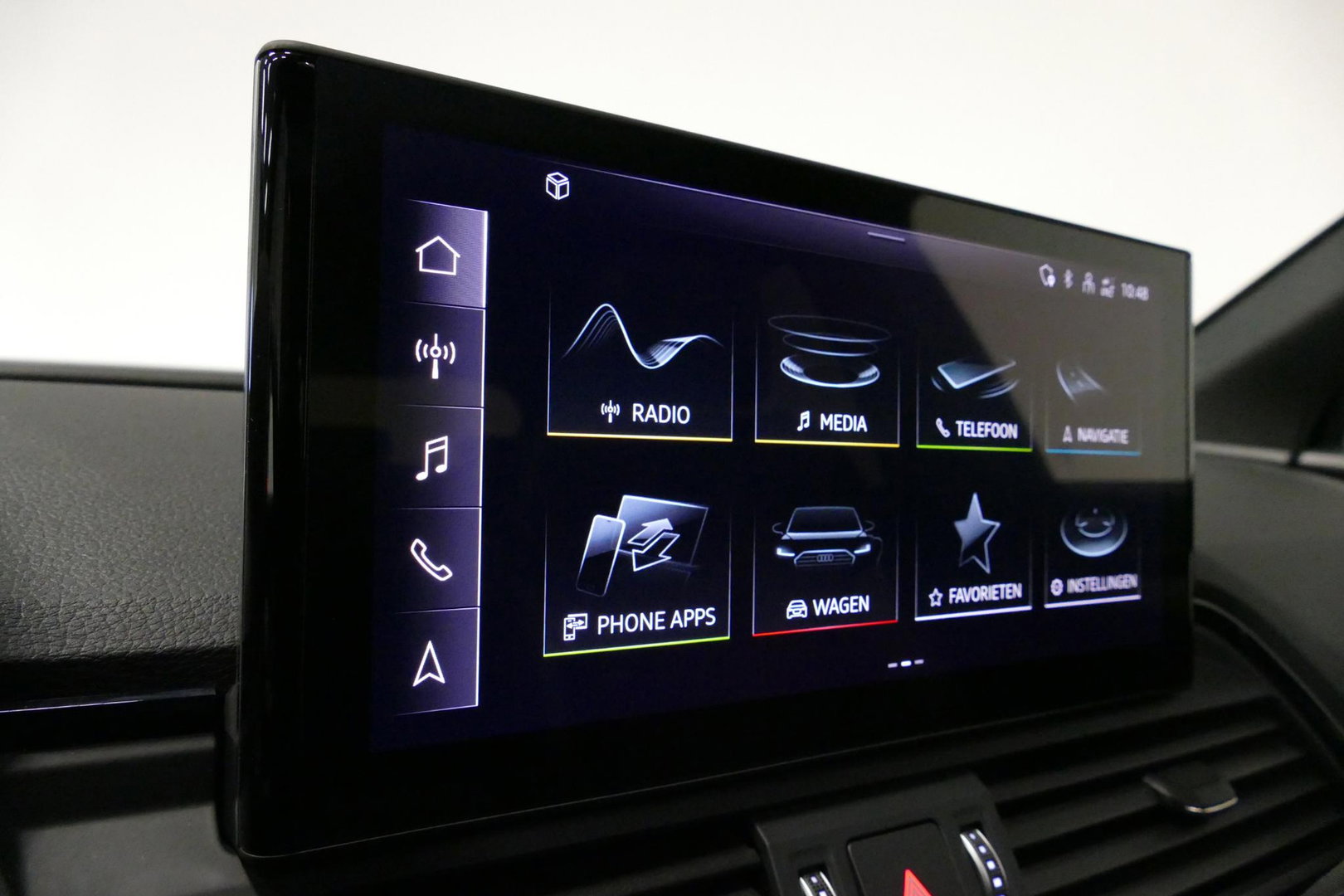 Audi Q5 Sportback 55 TFSI e S edition Competition / S Line / Maxton Design Bodykit V.2 / Panoramadak / Luchtvering / Matrix LED koplampen / Apple Carplay - Android Auto / Ambienteverlichting / Stoelverwarming / Achteruitrijcamera / 21'' LMV
