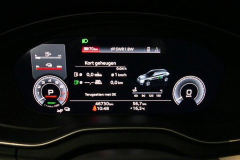 Audi Q5 Sportback 55 TFSI e S edition Competition / S Line / Maxton Design Bodykit V.2 / Panoramadak / Luchtvering / Matrix LED koplampen / Apple Carplay - Android Auto / Ambienteverlichting / Stoelverwarming / Achteruitrijcamera / 21'' LMV