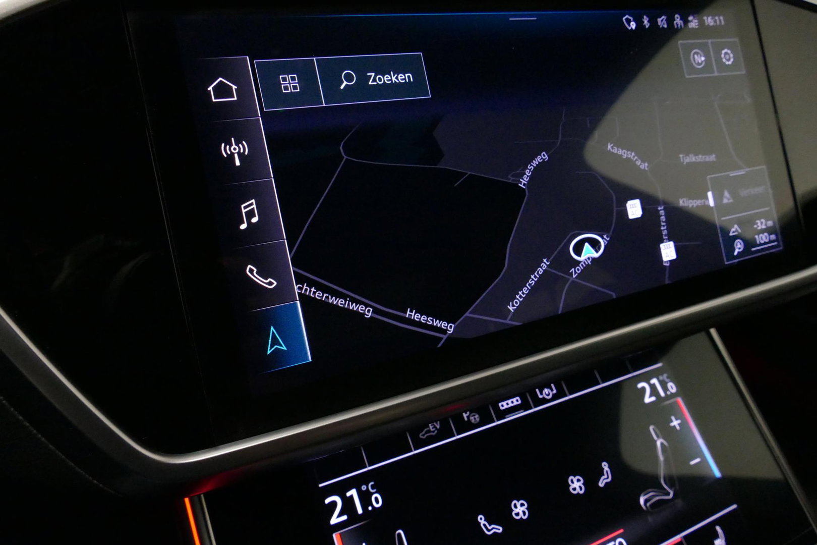 Audi A6 Avant 55 TFSI e quattro S edition Competition / RS6 look / S-Line / Maxton Design Bodykit V.2 / Panoramadak / HD Matrix LED / Bang & Olufsen Sound System / Apple Carplay - Android Auto / Ambienteverlichting / Achteruitrijcamera / Elektr. wegklapbare trekh