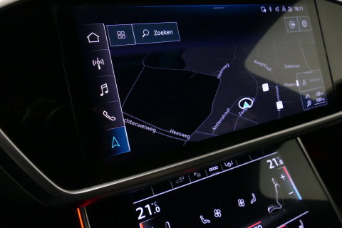Audi A6 Avant 55 TFSI e quattro S edition Competition / RS6 look / S-Line / Maxton Design Bodykit V.2 / Panoramadak / HD Matrix LED / Bang & Olufsen Sound System / Apple Carplay - Android Auto / Ambienteverlichting / Achteruitrijcamera / Elektr. wegklapbare trekh