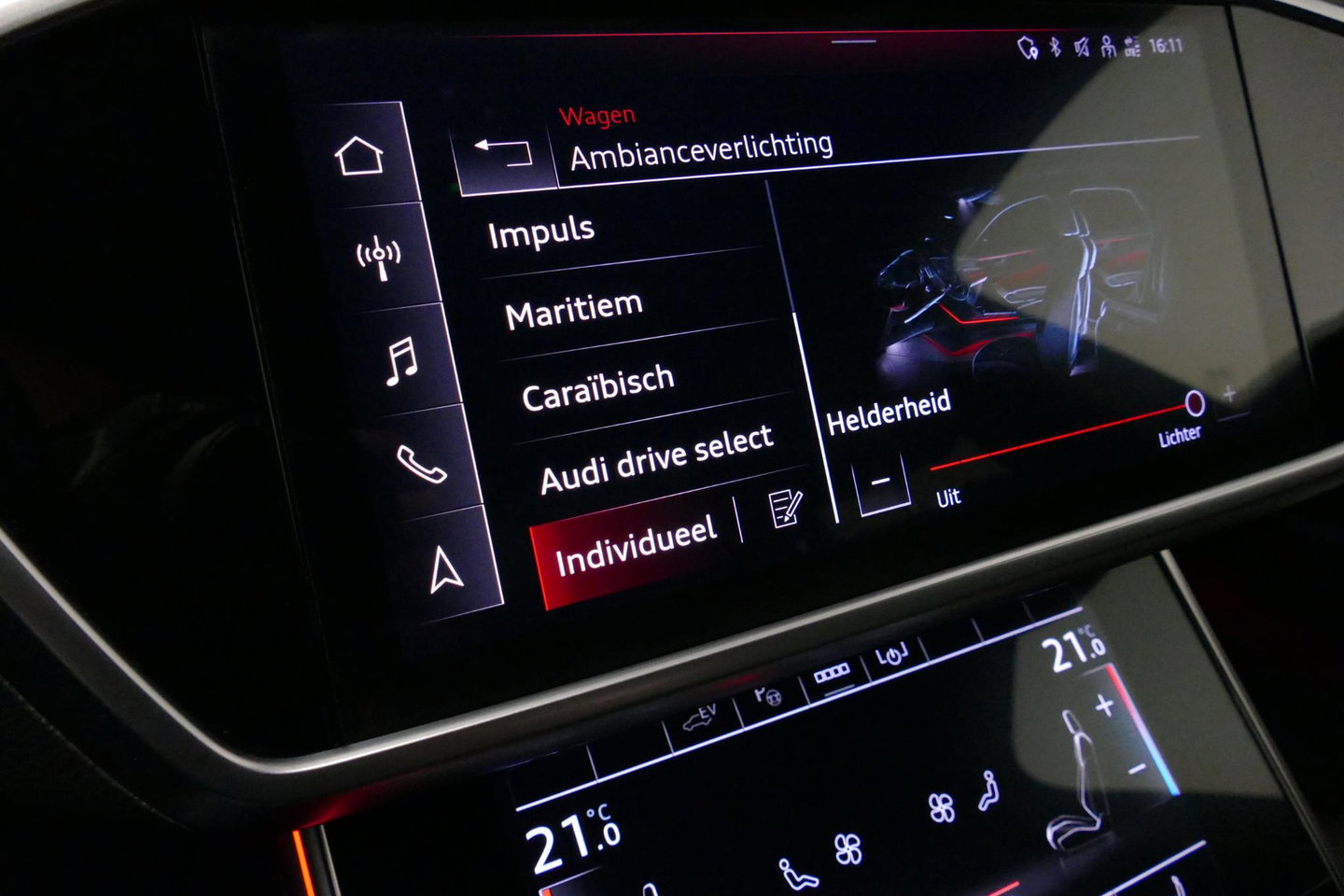Audi A6 Avant 55 TFSI e quattro S edition Competition / RS6 look / S-Line / Maxton Design Bodykit V.2 / Panoramadak / HD Matrix LED / Bang & Olufsen Sound System / Apple Carplay - Android Auto / Ambienteverlichting / Achteruitrijcamera / Elektr. wegklapbare trekh