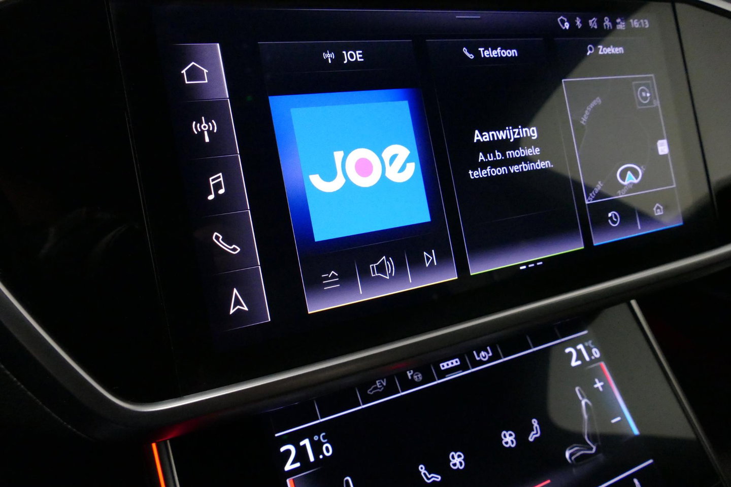 Audi A6 Avant 55 TFSI e quattro S edition Competition / RS6 look / S-Line / Maxton Design Bodykit V.2 / Panoramadak / HD Matrix LED / Bang & Olufsen Sound System / Apple Carplay - Android Auto / Ambienteverlichting / Achteruitrijcamera / Elektr. wegklapbare trekh