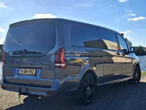 Mercedes-Benz V-Klasse 300d Extra Lang DC | XXL | AMG | BURMESTER | ELEKTR SCHUIFDEUR | TREKHAAK | DUBBELE CABINE