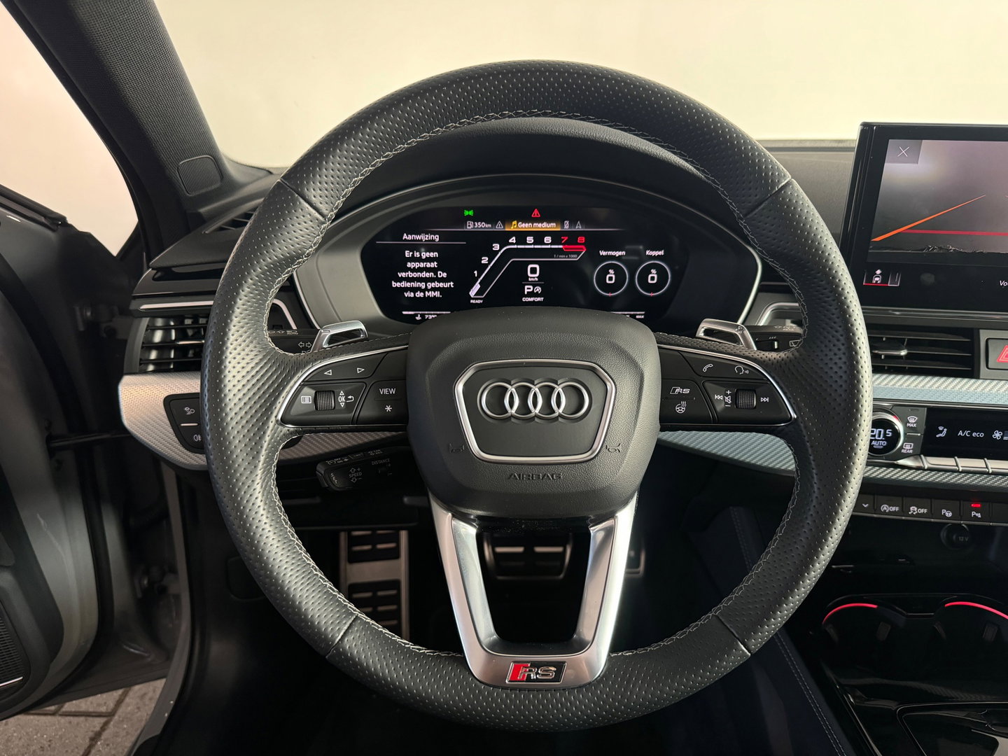 Audi RS4 Avant 2.9 TFSI quattro Pano|Massage|HuD|B&O|Keyless