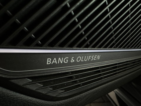 Audi RS4 Avant 2.9 TFSI quattro Pano|Massage|HuD|B&O|Keyless