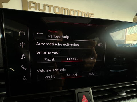 Audi RS4 Avant 2.9 TFSI quattro Pano|Massage|HuD|B&O|Keyless