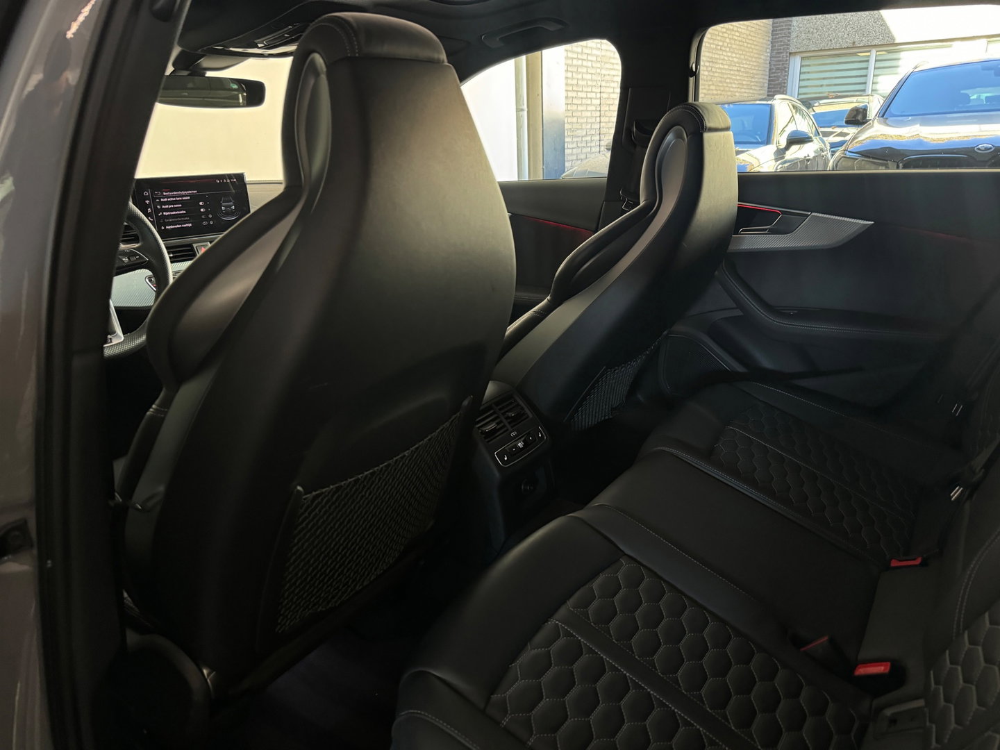 Audi RS4 Avant 2.9 TFSI quattro Pano|Massage|HuD|B&O|Keyless