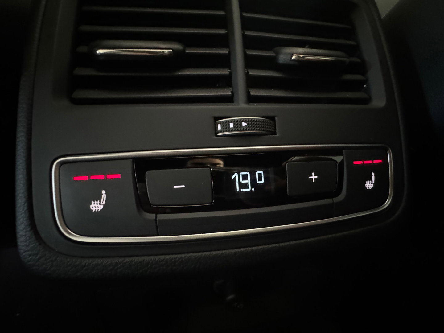 Audi RS4 Avant 2.9 TFSI quattro Pano|Massage|HuD|B&O|Keyless