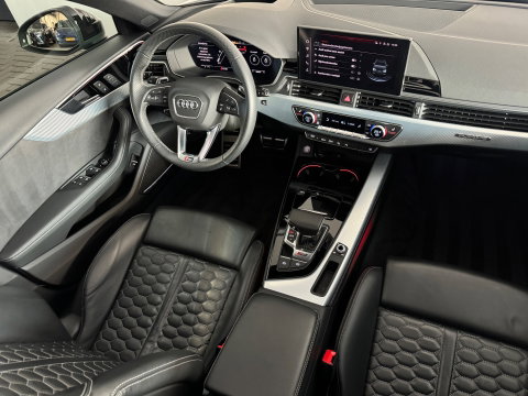 Audi RS4 Avant 2.9 TFSI quattro Pano|Massage|HuD|B&O|Keyless