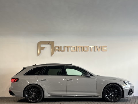 Audi RS4 Avant 2.9 TFSI quattro Pano|Massage|HuD|B&O|Keyless