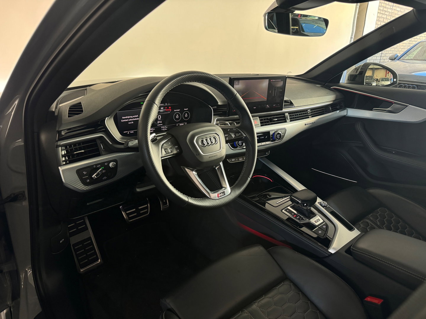 Audi RS4 Avant 2.9 TFSI quattro Pano|Massage|HuD|B&O|Keyless