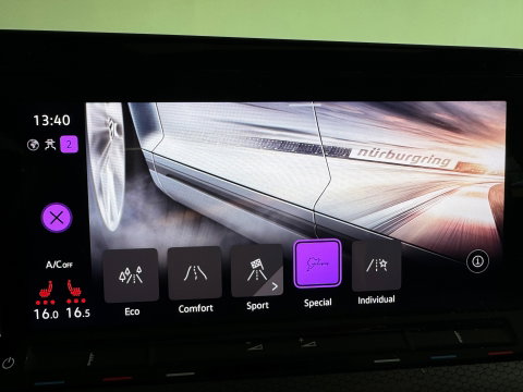 Volkswagen Golf 2.0 TSI GTI Pano|H/K|HuD|Nürburgring|BlindSpot|Camera