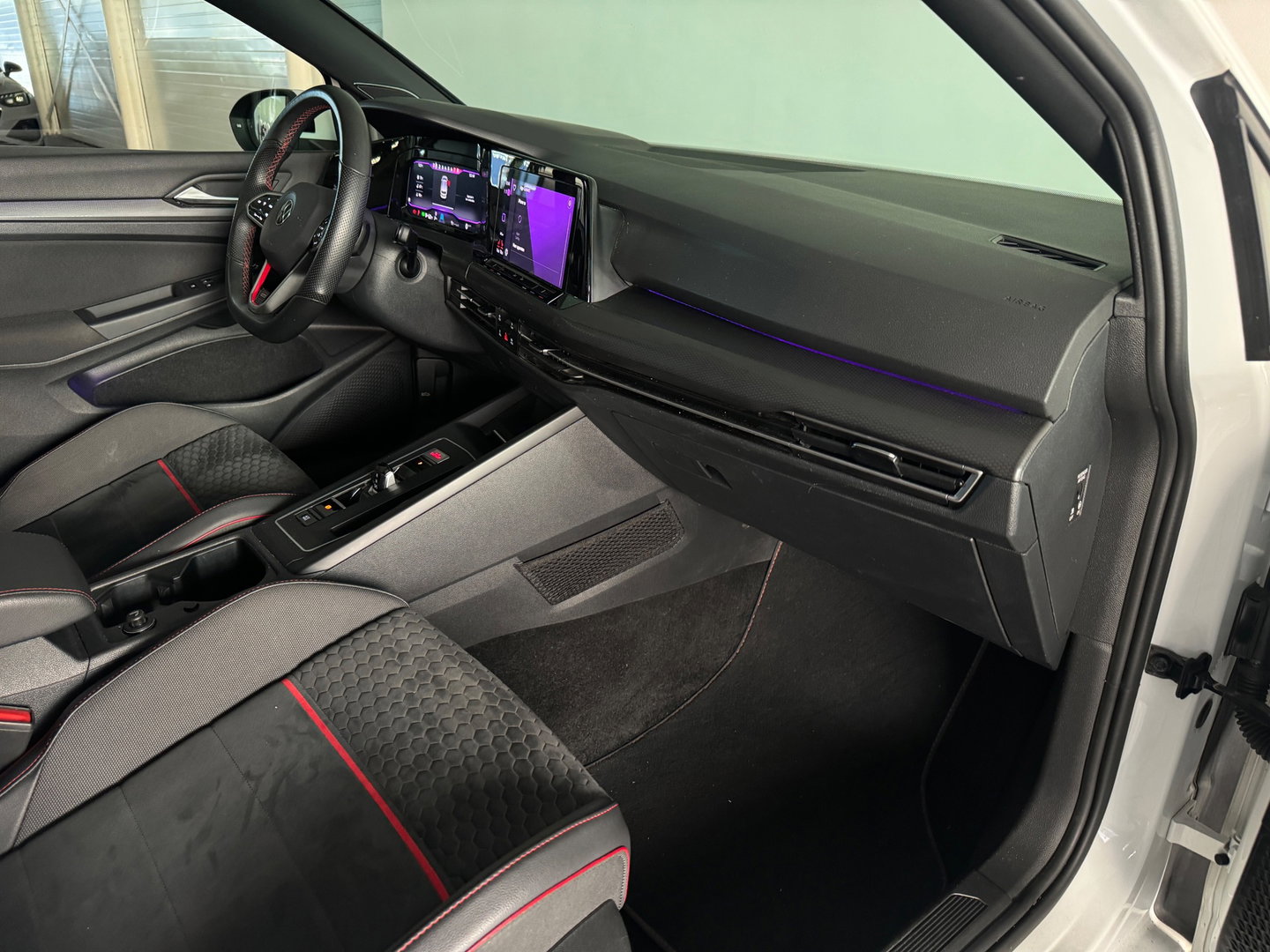 Volkswagen Golf 2.0 TSI GTI Pano|H/K|HuD|Nürburgring|BlindSpot|Camera