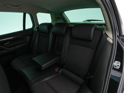 Saab 9-3 Sport Estate 1.8t Vector Aut. *LEATHER-FABRIC | XENON | NAVI-FULLMAP | HEATED-COMFORTSEATS | PRIVACY-GLASS | ECC | PDC | TOWBAR | CRUISE | 17''ALU*