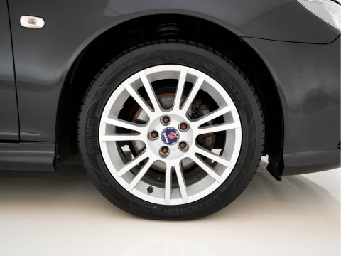 Saab 9-3 Sport Estate 1.8t Vector Aut. *LEATHER-FABRIC | XENON | NAVI-FULLMAP | HEATED-COMFORTSEATS | PRIVACY-GLASS | ECC | PDC | TOWBAR | CRUISE | 17''ALU*