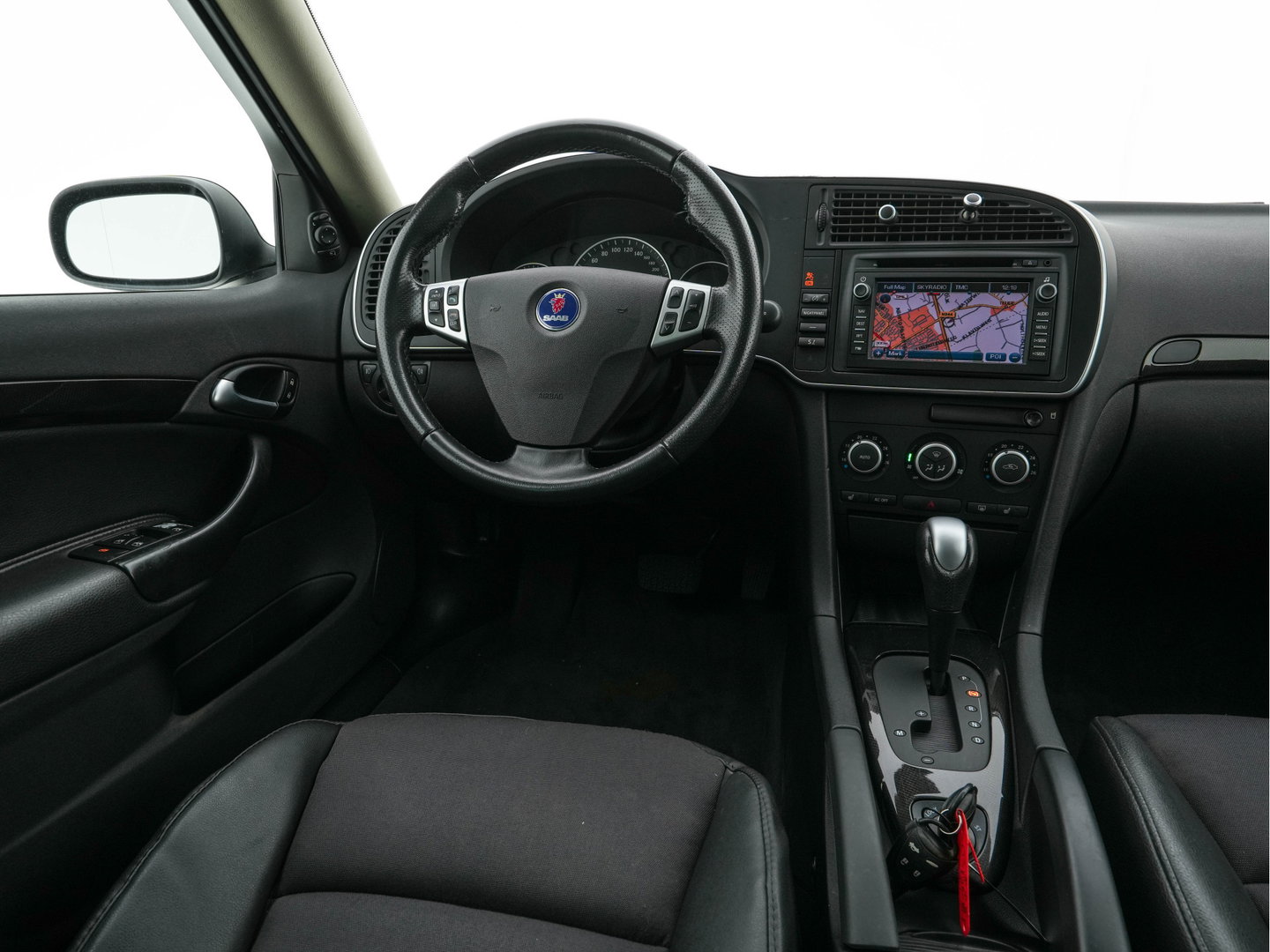 Saab 9-3 Sport Estate 1.8t Vector Aut. *LEATHER-FABRIC | XENON | NAVI-FULLMAP | HEATED-COMFORTSEATS | PRIVACY-GLASS | ECC | PDC | TOWBAR | CRUISE | 17''ALU*