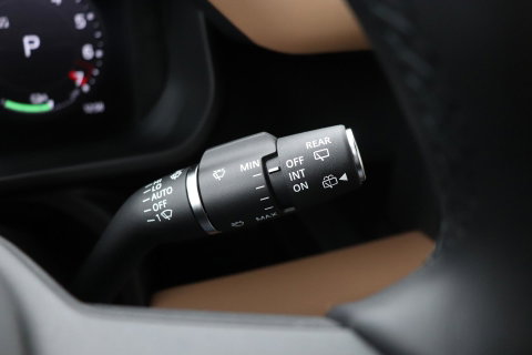 Land Rover Defender 110 P300e X-Dynamic HSE | SATIN | ClearSight | Meridian Surround | Head-Up | 360° Camera | Stoelventilatie | 22 Inch