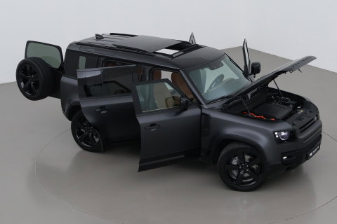 Land Rover Defender 110 P300e X-Dynamic HSE | SATIN | ClearSight | Meridian Surround | Head-Up | 360° Camera | Stoelventilatie | 22 Inch