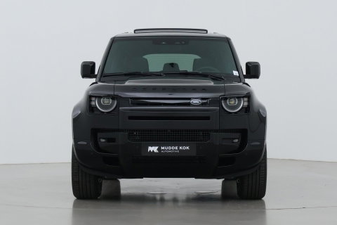 Land Rover Defender 110 P300e X-Dynamic SE | FACELIFT | Luchtvering | ClearSight | Black Pack | Panoramadak | Trekhaak | 360° Camera | Koelbox | ACC