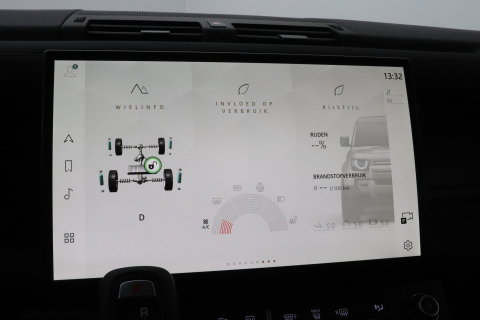Land Rover Defender 110 P300e X-Dynamic SE | FACELIFT | Luchtvering | ClearSight | Black Pack | Panoramadak | Trekhaak | 360° Camera | Koelbox | ACC