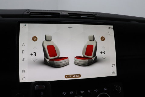 Land Rover Defender 110 P300e X-Dynamic SE | FACELIFT | Luchtvering | ClearSight | Black Pack | Panoramadak | Trekhaak | 360° Camera | Koelbox | ACC