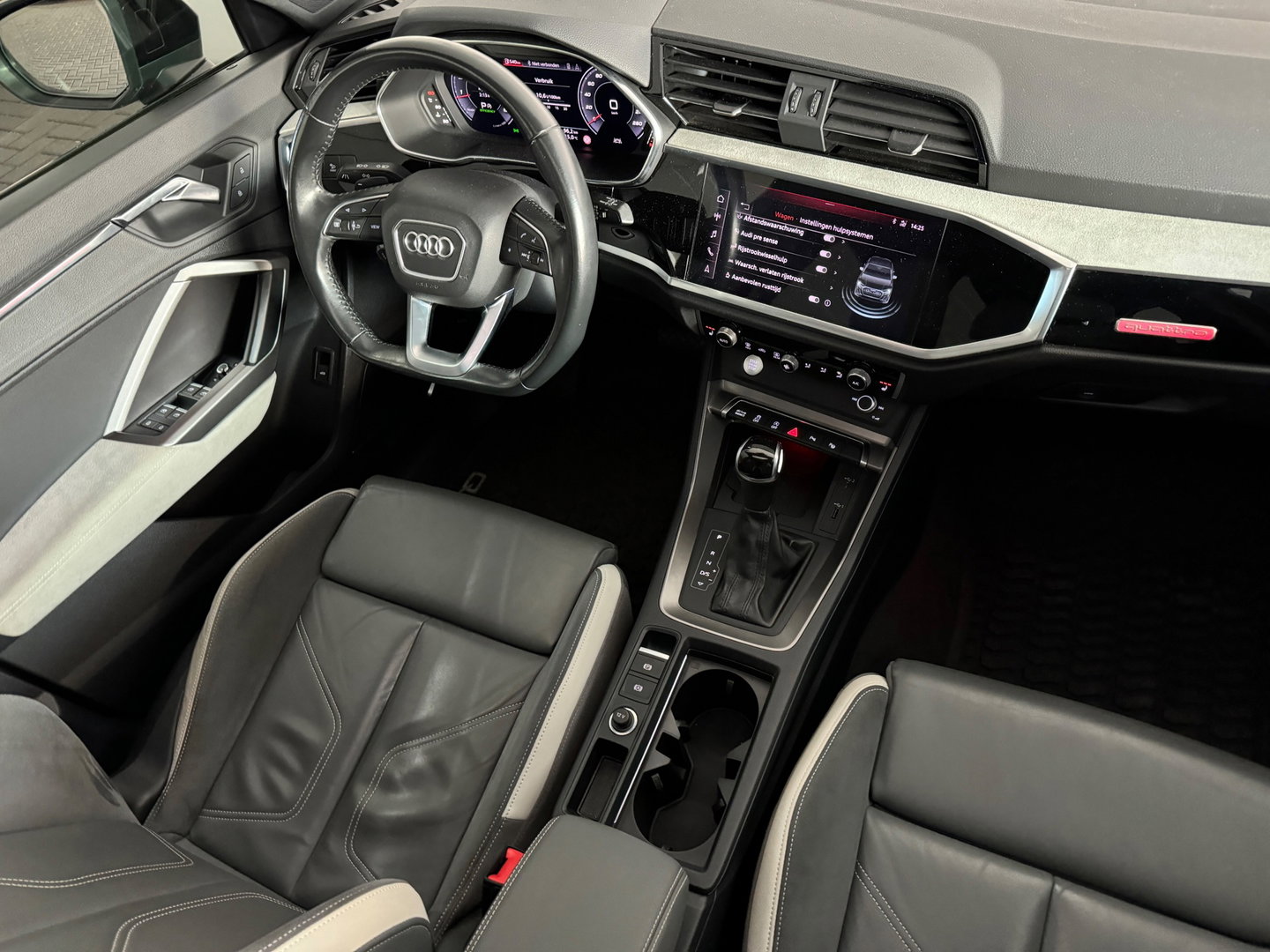 Audi Q3 Sportback 45 TFSI quattro S Line Pano|360c|B&O|BlindSpot|Sfeer