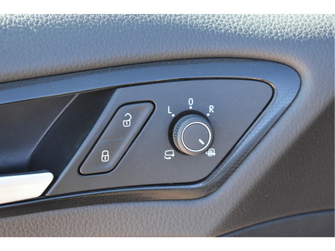 Volkswagen Golf 7.5 2.0 TSI 4Motion R 301PK | Keyless | Pano | Virtual cockpit | Dynaudio | Carplay | Stoelverwarming | Full LED