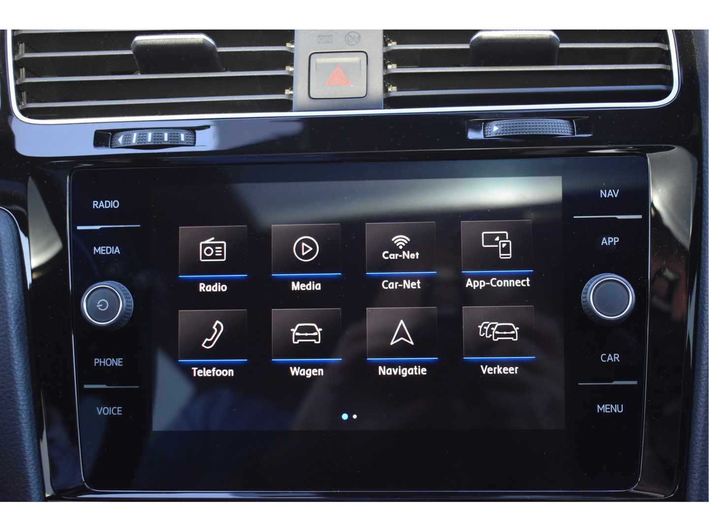 Volkswagen Golf 7.5 2.0 TSI 4Motion R 301PK | Keyless | Pano | Virtual cockpit | Dynaudio | Carplay | Stoelverwarming | Full LED