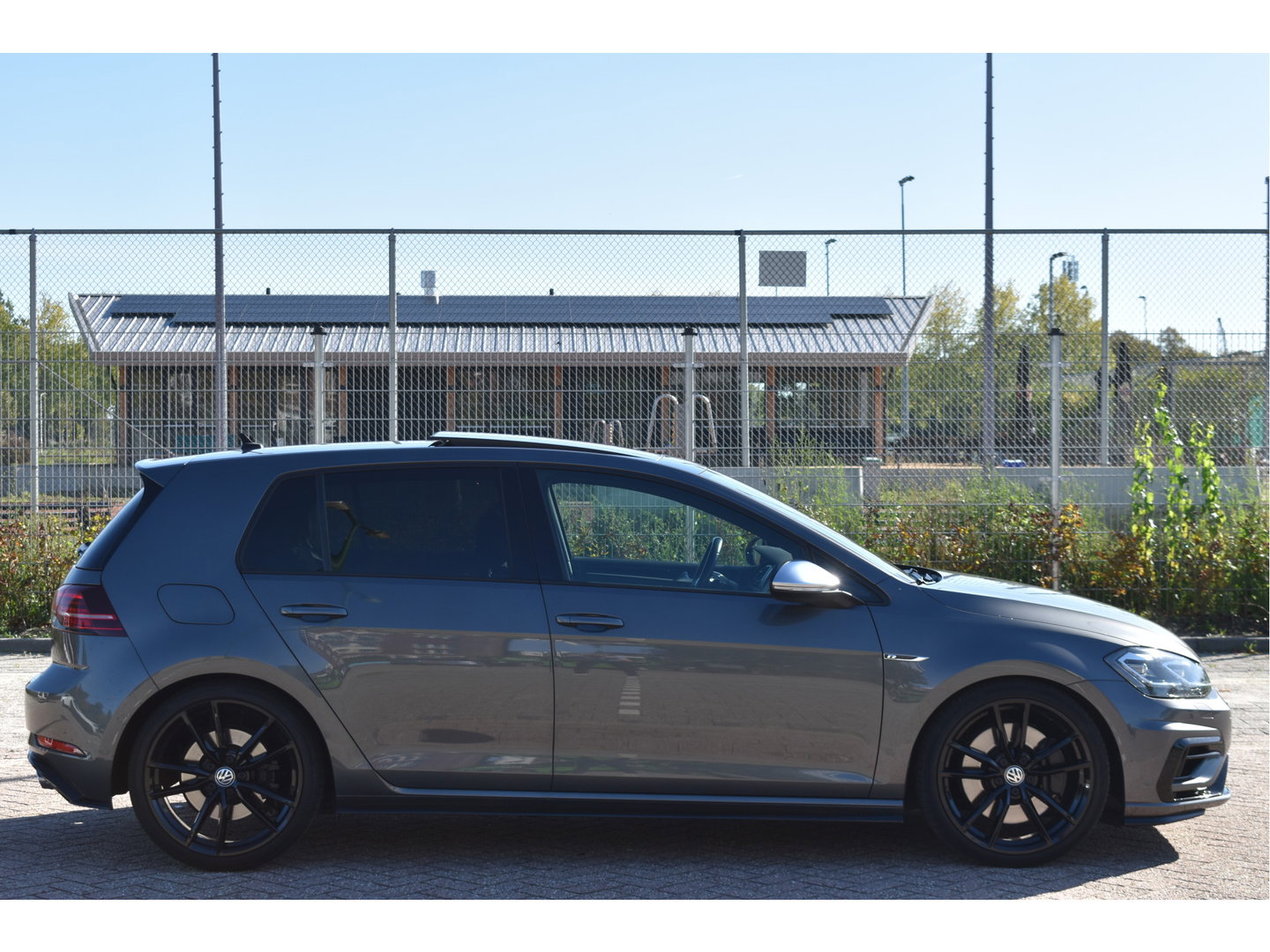 Volkswagen Golf 7.5 2.0 TSI 4Motion R 301PK | Keyless | Pano | Virtual cockpit | Dynaudio | Carplay | Stoelverwarming | Full LED
