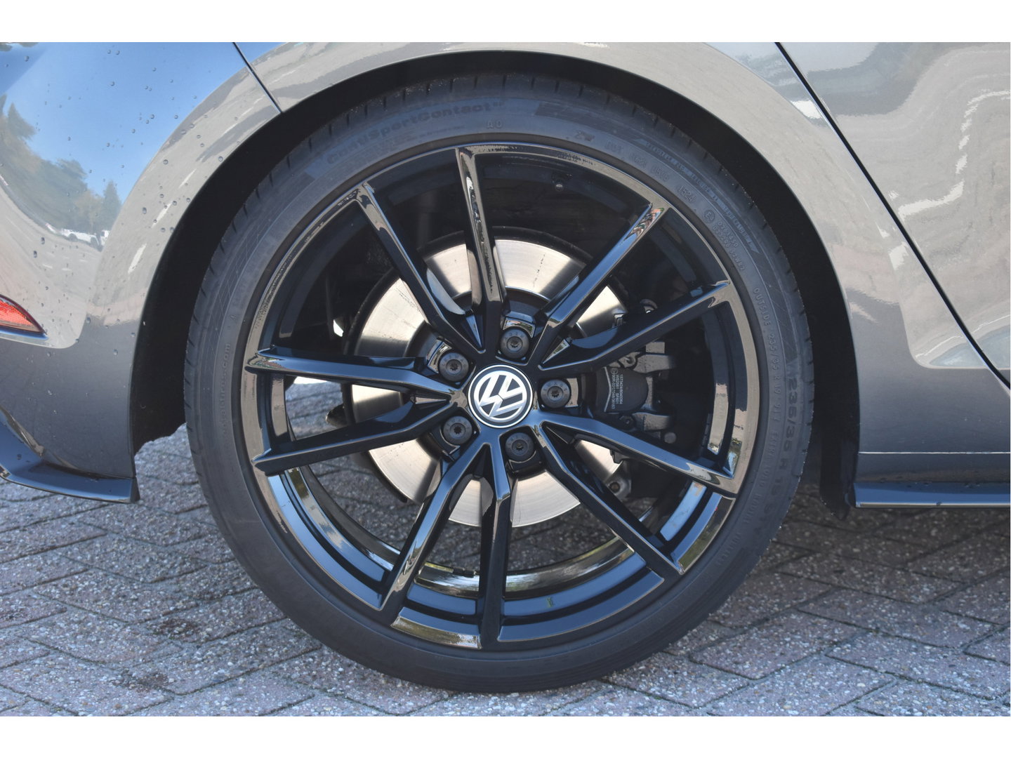Volkswagen Golf 7.5 2.0 TSI 4Motion R 301PK | Keyless | Pano | Virtual cockpit | Dynaudio | Carplay | Stoelverwarming | Full LED