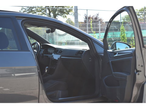 Volkswagen Golf 7.5 2.0 TSI 4Motion R 301PK | Keyless | Pano | Virtual cockpit | Dynaudio | Carplay | Stoelverwarming | Full LED
