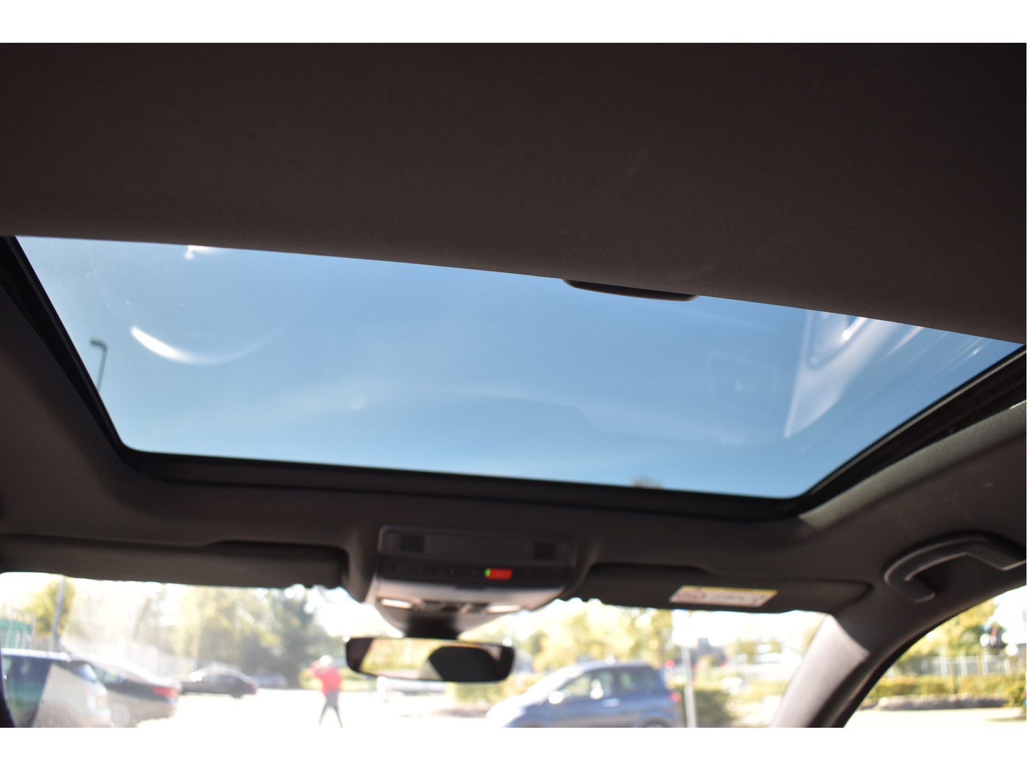 Volkswagen Golf 7.5 2.0 TSI 4Motion R 301PK | Keyless | Pano | Virtual cockpit | Dynaudio | Carplay | Stoelverwarming | Full LED