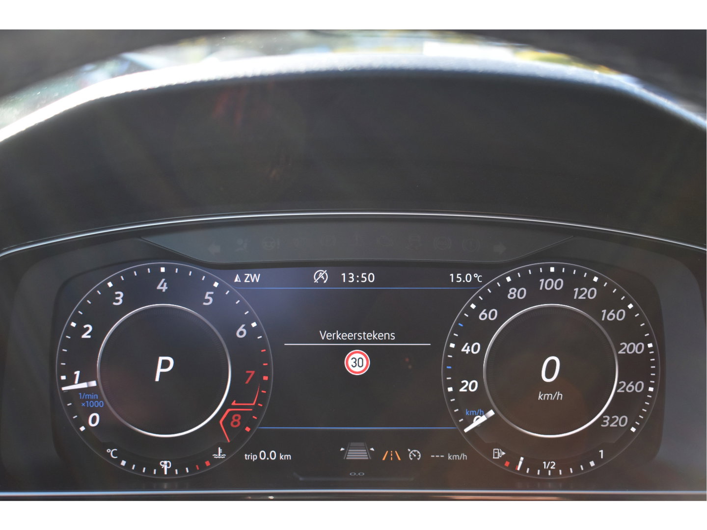 Volkswagen Golf 7.5 2.0 TSI 4Motion R 301PK | Keyless | Pano | Virtual cockpit | Dynaudio | Carplay | Stoelverwarming | Full LED