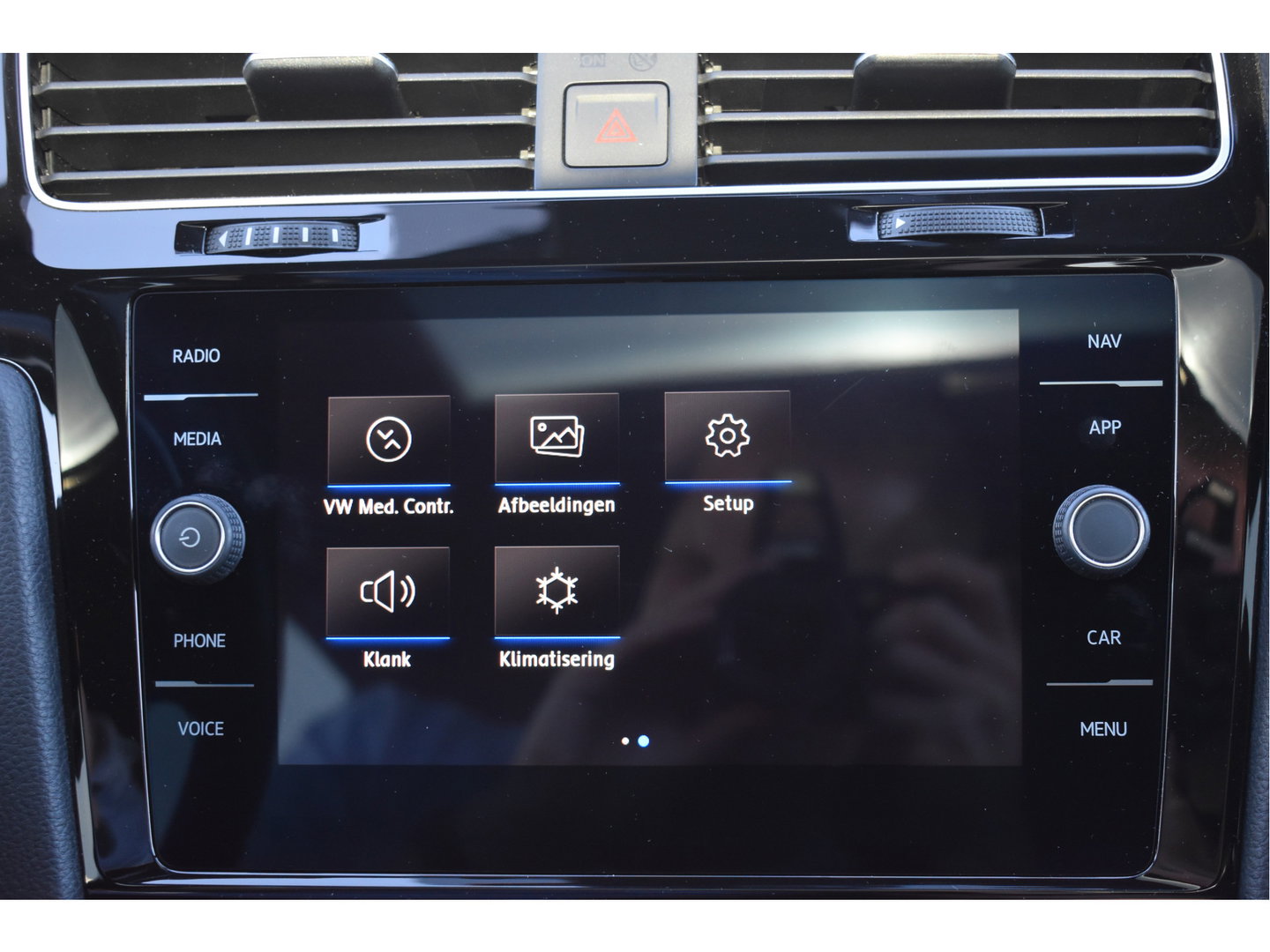 Volkswagen Golf 7.5 2.0 TSI 4Motion R 301PK | Keyless | Pano | Virtual cockpit | Dynaudio | Carplay | Stoelverwarming | Full LED
