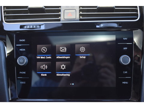 Volkswagen Golf 7.5 2.0 TSI 4Motion R 301PK | Keyless | Pano | Virtual cockpit | Dynaudio | Carplay | Stoelverwarming | Full LED