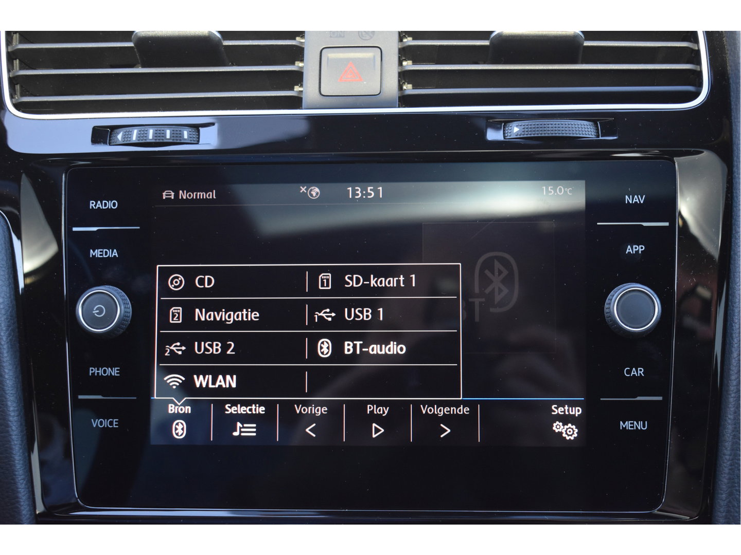 Volkswagen Golf 7.5 2.0 TSI 4Motion R 301PK | Keyless | Pano | Virtual cockpit | Dynaudio | Carplay | Stoelverwarming | Full LED