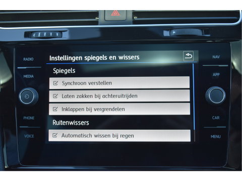 Volkswagen Golf 7.5 2.0 TSI 4Motion R 301PK | Keyless | Pano | Virtual cockpit | Dynaudio | Carplay | Stoelverwarming | Full LED