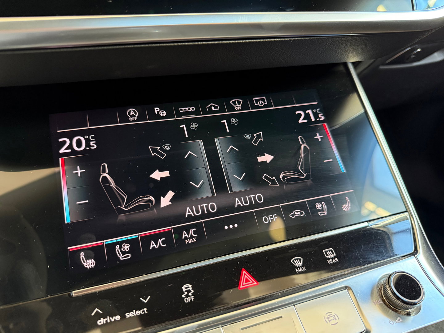 Audi RS6 Avant 4.0 TFSI quattro Pano|Ceramic|Dynamic+|B&O 3D