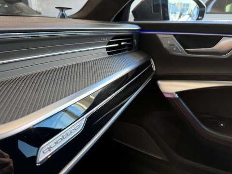 Audi RS6 Avant 4.0 TFSI quattro Pano|Ceramic|Dynamic+|B&O 3D