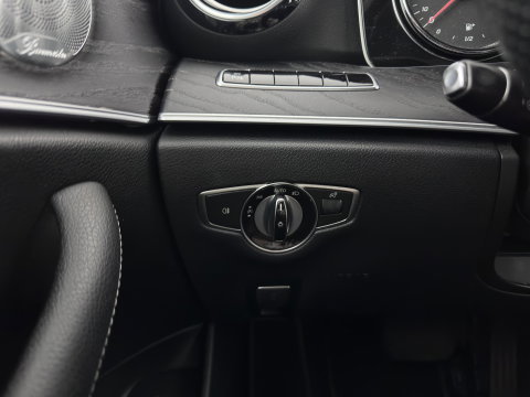 Mercedes-Benz E-Klasse 350 e Lease Edition Aut. *LEATHER-FABRIC | FULL-LED | BURMESTER-SOUND | TOP-VIEW | HEATED-SPORTSEATS | AMBIENT-LIGHT | NAVI-FULLMAP | AIRMATIC | SHIFT-PADDLES | ECC | PDC | CRUISE | 18''ALU*