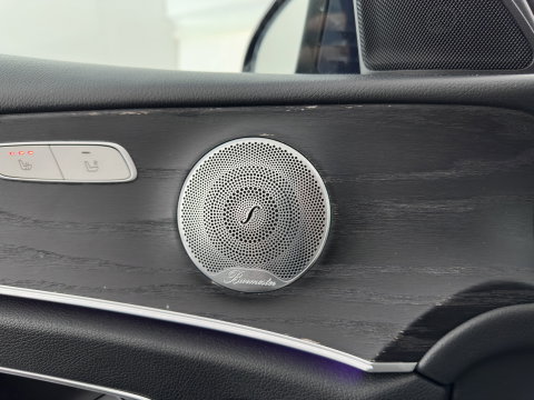 Mercedes-Benz E-Klasse 350 e Lease Edition Aut. *LEATHER-FABRIC | FULL-LED | BURMESTER-SOUND | TOP-VIEW | HEATED-SPORTSEATS | AMBIENT-LIGHT | NAVI-FULLMAP | AIRMATIC | SHIFT-PADDLES | ECC | PDC | CRUISE | 18''ALU*
