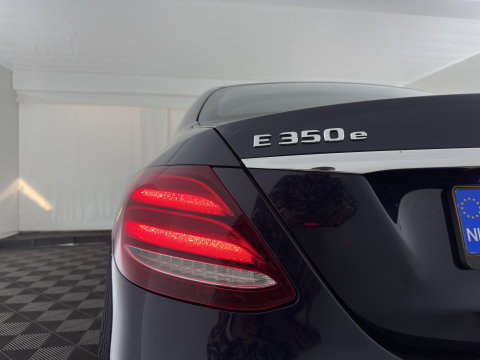 Mercedes-Benz E-Klasse 350 e Lease Edition Aut. *LEATHER-FABRIC | FULL-LED | BURMESTER-SOUND | TOP-VIEW | HEATED-SPORTSEATS | AMBIENT-LIGHT | NAVI-FULLMAP | AIRMATIC | SHIFT-PADDLES | ECC | PDC | CRUISE | 18''ALU*