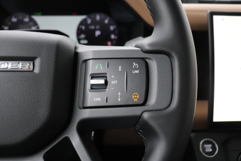 Land Rover Defender 110 P300e X-Dynamic HSE | FACELIFT | 22 Inch | ClearSight | Meridian Surround | Head-Up | Trekhaak | Koelbox