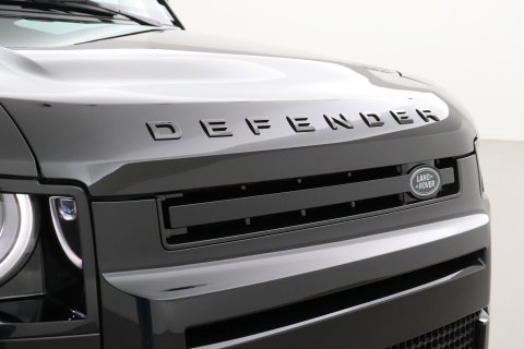 Land Rover Defender 110 P300e X-Dynamic HSE | FACELIFT | 22 Inch | ClearSight | Meridian Surround | Head-Up | Trekhaak | Koelbox